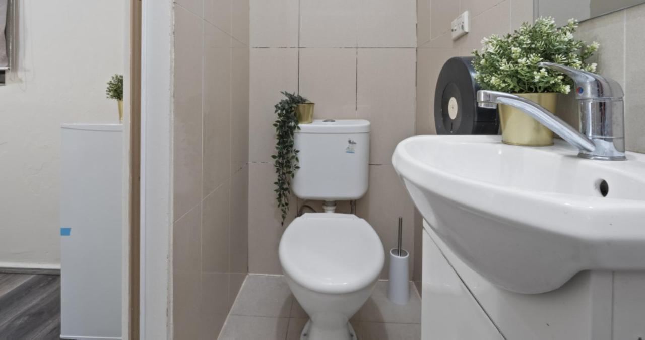 Hotel 64 Sydney Ngoại thất bức ảnh